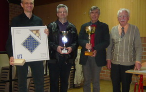 l'équipe vainqueur avec Gilles Delmotte, Régis Blanpain, Jean-Paul Plantin et Maurice Blanpain